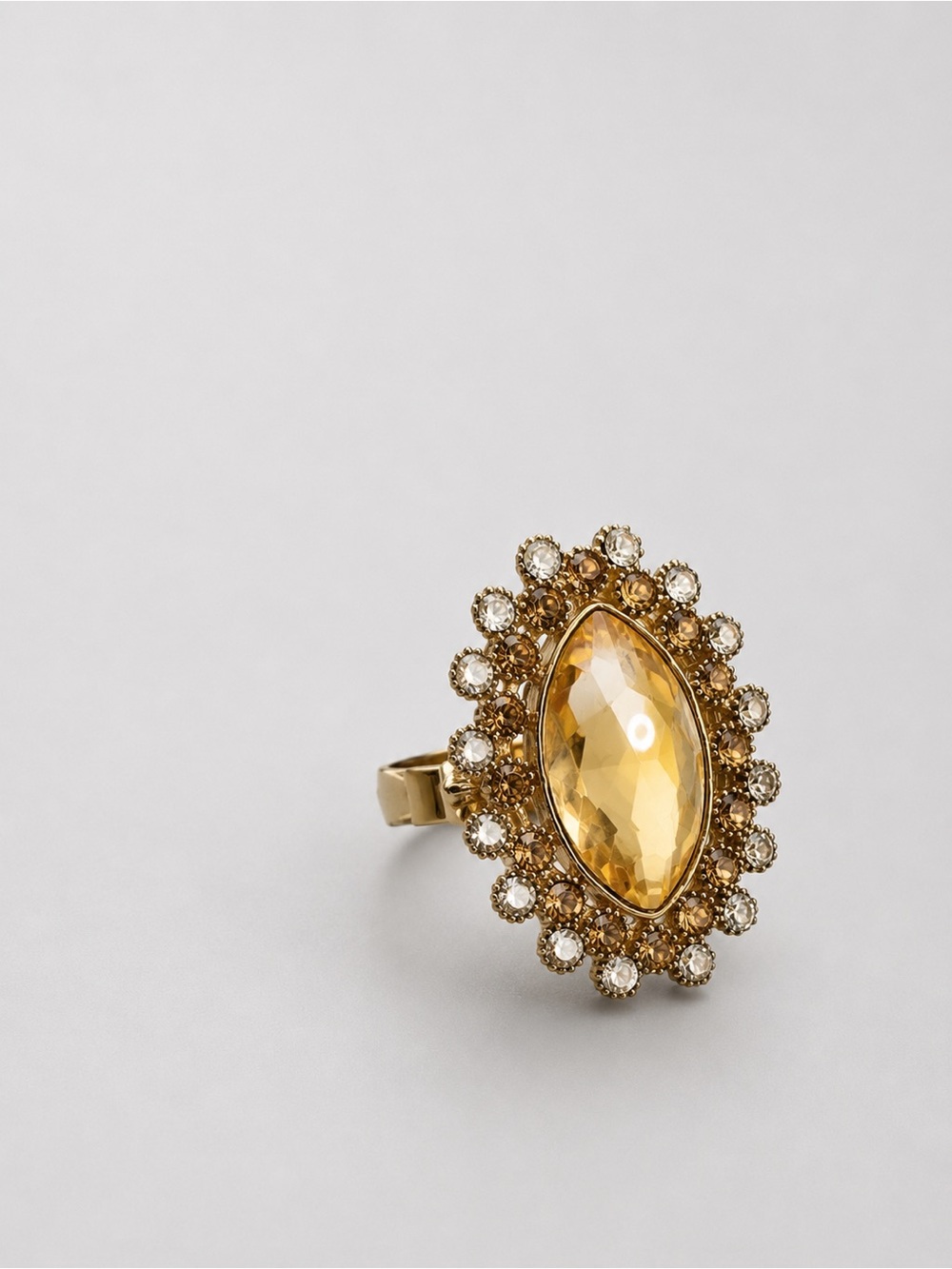 Cocktail Ring:gold-plated, Resin, Rhinestones - Picture 3 of 4